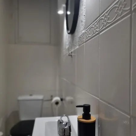 Centre Cosy And Spacious アパート マントン