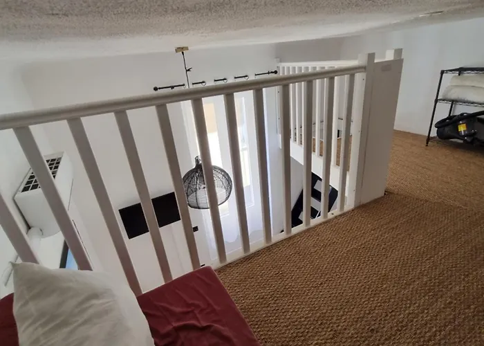 Centre Cosy And Spacious Μεντόν