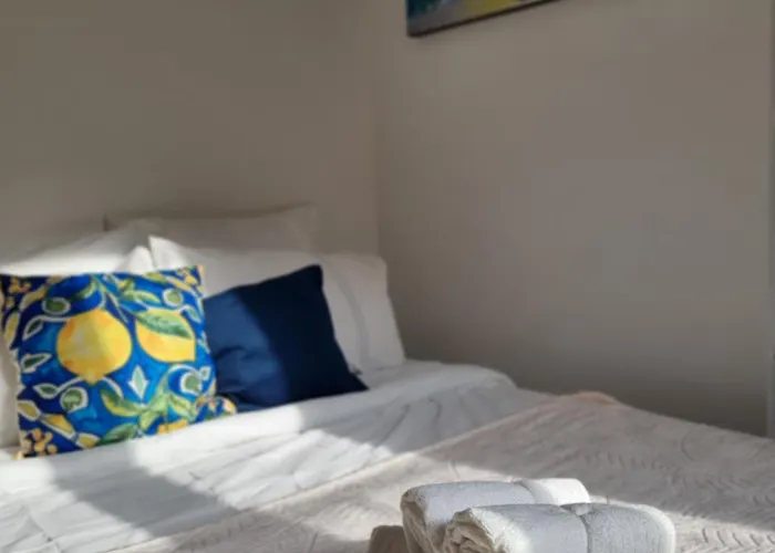 Centre Cosy And Spacious Apartment