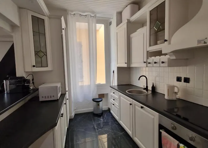 Διαμέρισμα Centre Cosy And Spacious *